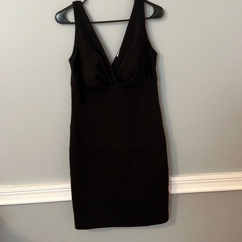 Sleeveless the front and back mini dress